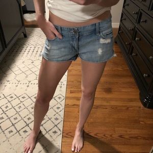 ✨FINAL SALE✨American Eagle CutOff Low Rise Shorts